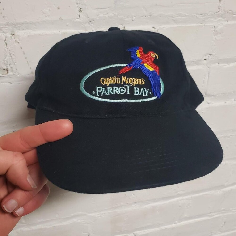 Adult black vintage 90s embroidered Captain Morgan Parrot bay strapbaxk hat